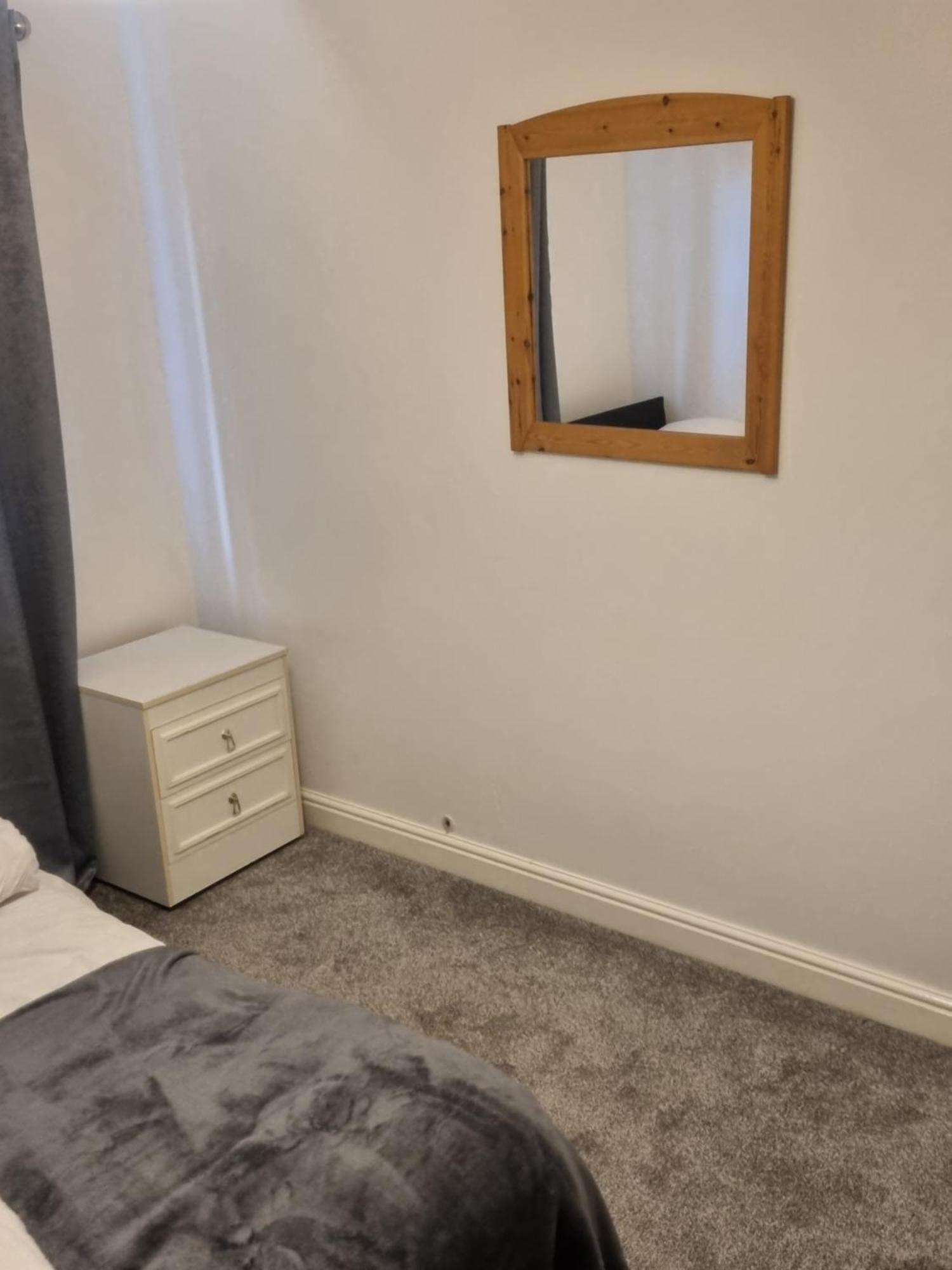 Maidstone Villa 3 Bedroom Free Sports Channels,Parking Sleeps 7 Dış mekan fotoğraf