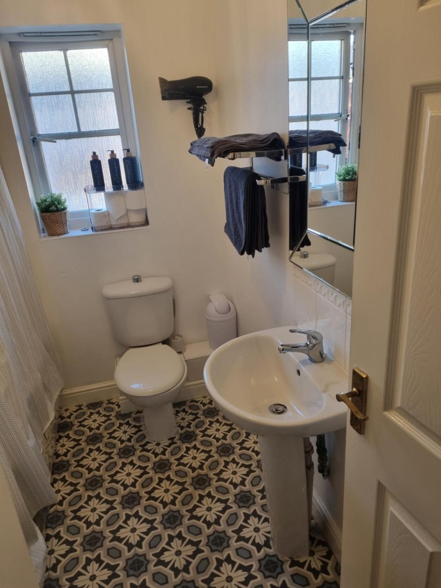 Maidstone Villa 3 Bedroom Free Sports Channels,Parking Sleeps 7 Dış mekan fotoğraf