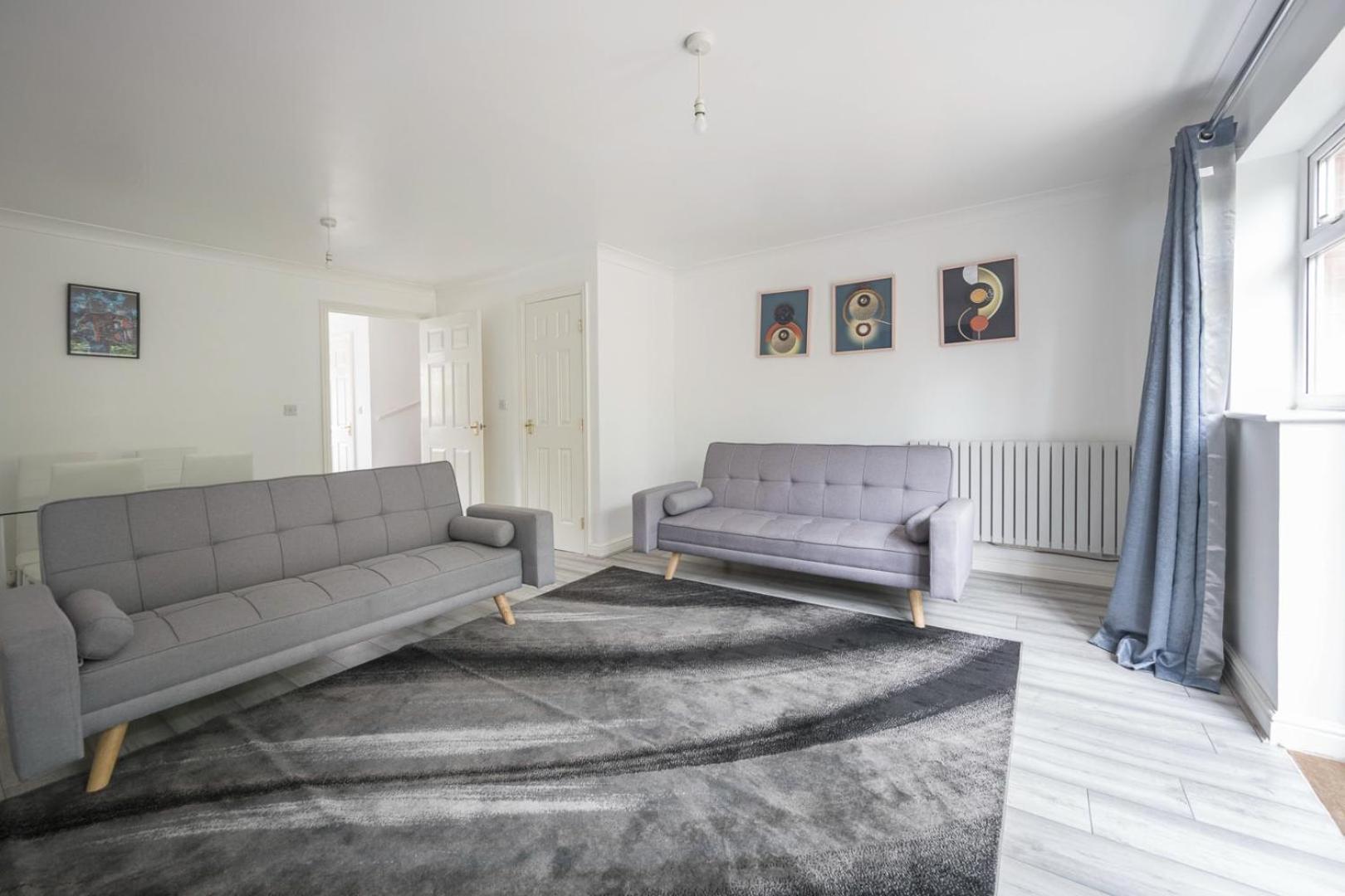 Maidstone Villa 3 Bedroom Free Sports Channels,Parking Sleeps 7 Dış mekan fotoğraf