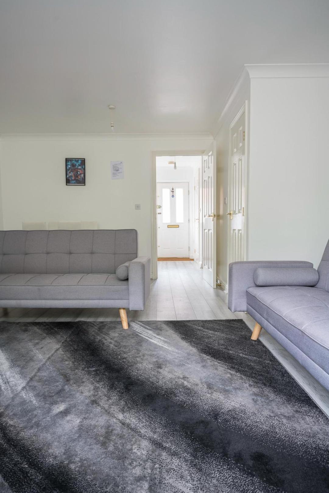 Maidstone Villa 3 Bedroom Free Sports Channels,Parking Sleeps 7 Dış mekan fotoğraf