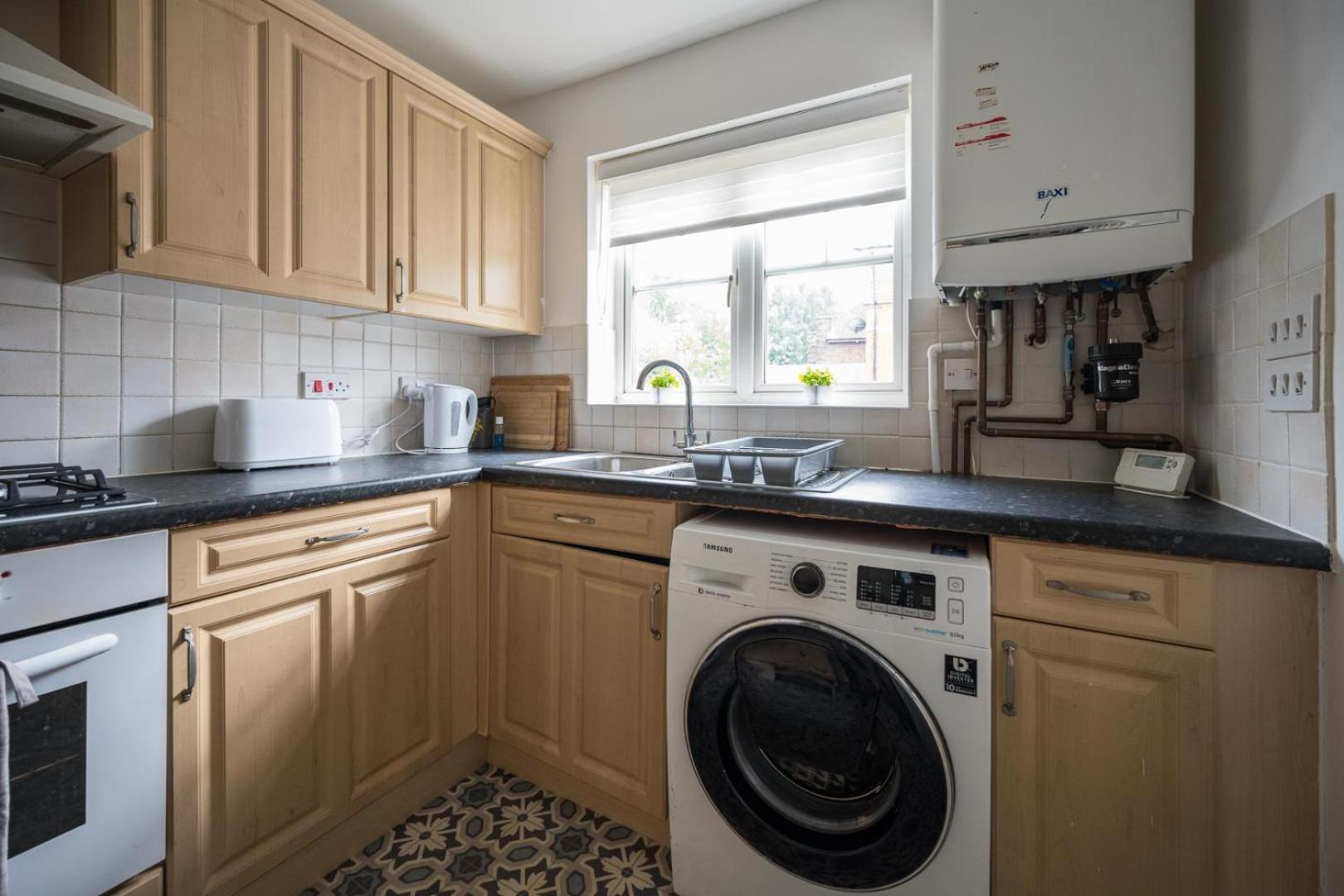 Maidstone Villa 3 Bedroom Free Sports Channels,Parking Sleeps 7 Dış mekan fotoğraf